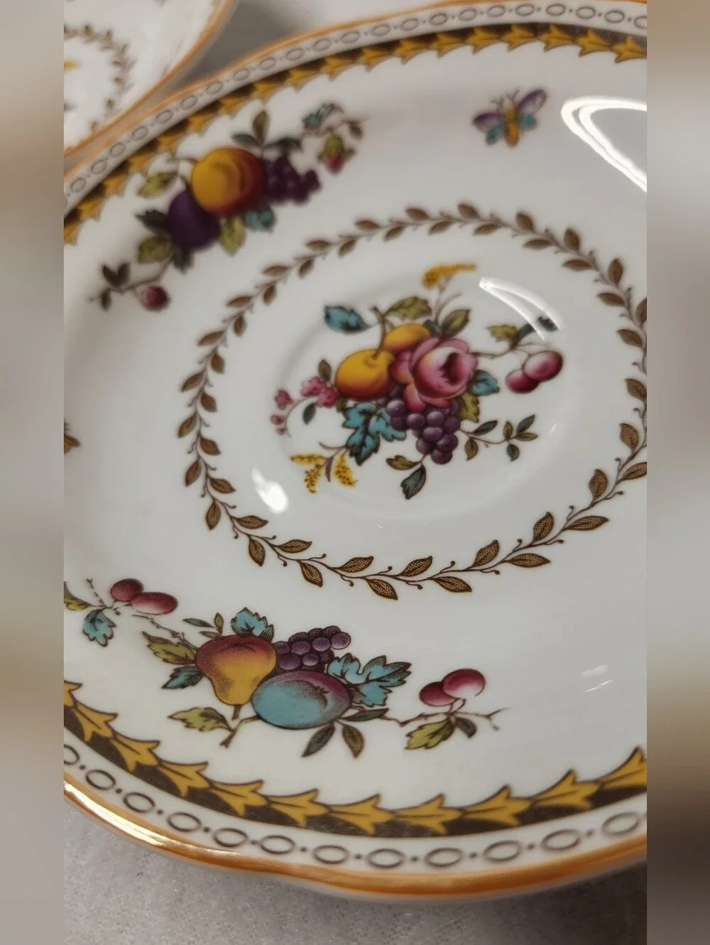Vintage Spode Rockingham Y5194 Bone China Saucer Plates Set of 5 Made in England